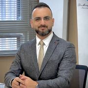 دکتر معراج فروغی اصل