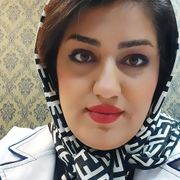 یاسمن احمدیان