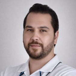دکتر حمزه مغفوری