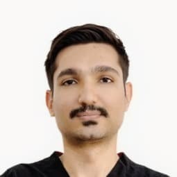 دکتر امیرحسین پروین, متخصص ارتوپدی
