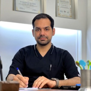 دکتر سیدمصطفی حاجی نیارکی