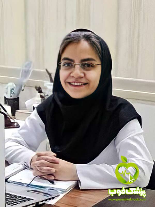 دکتر نفیسه السادات ذکری