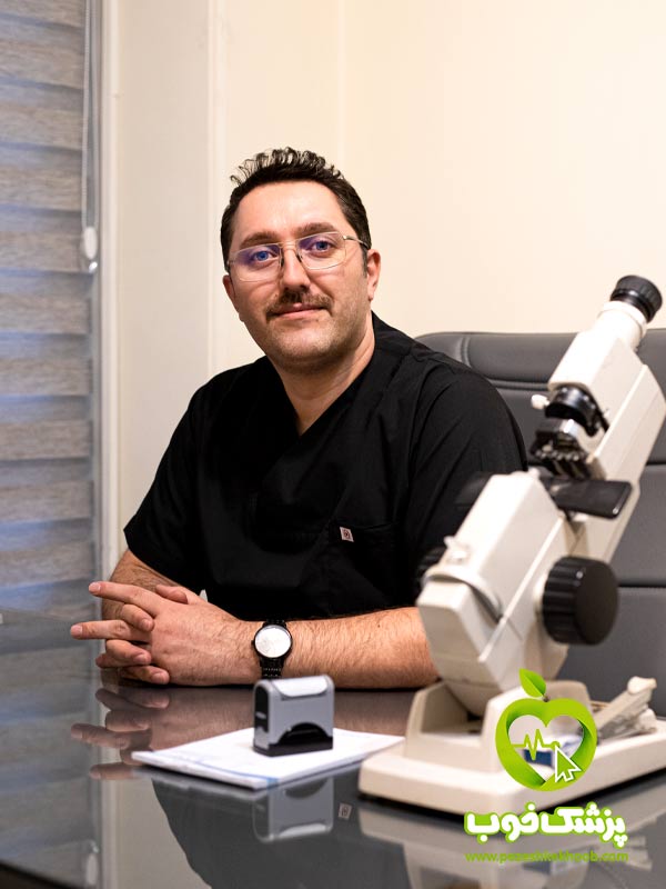 دکتر صابر هاشم پور