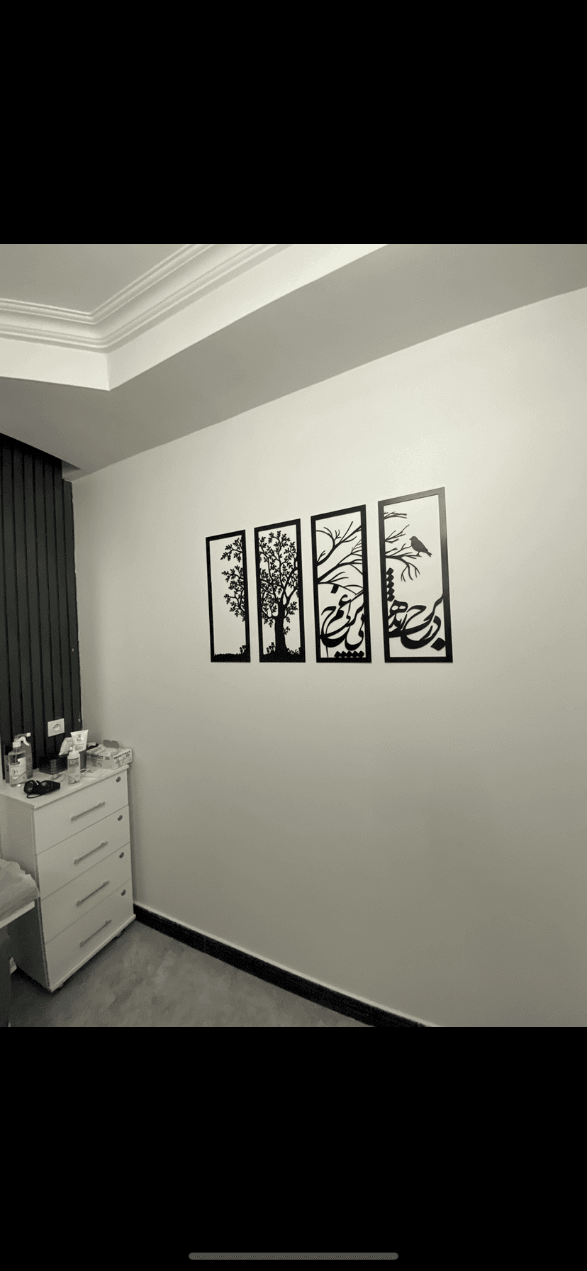 gallery-item