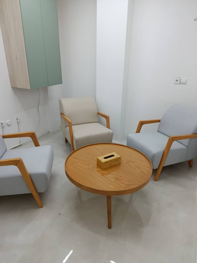 gallery-item