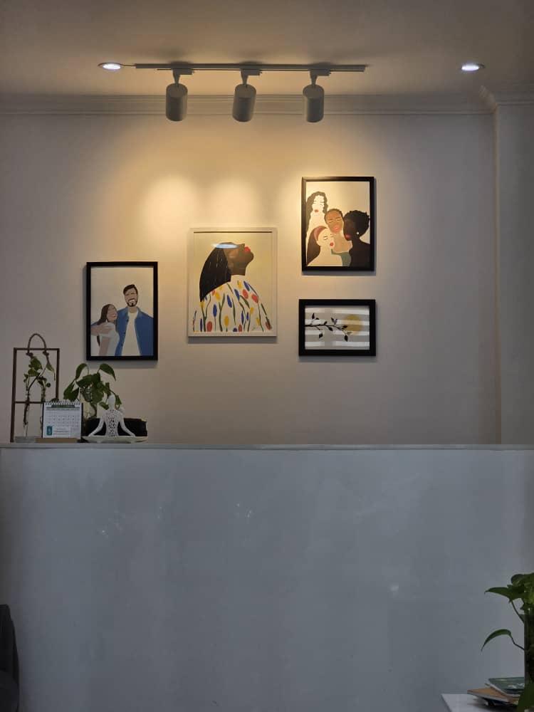 gallery-item