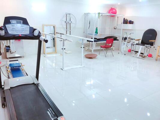 gallery-item
