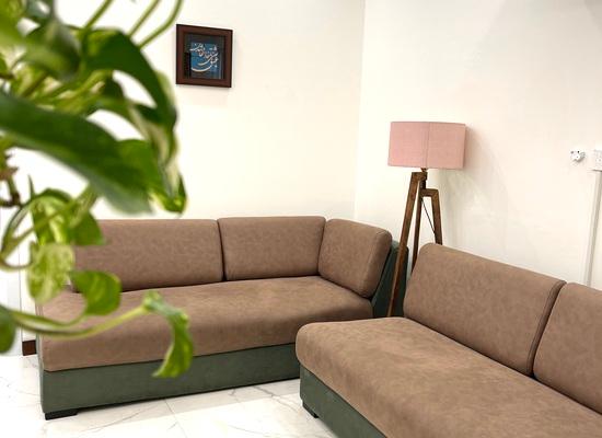 gallery-item