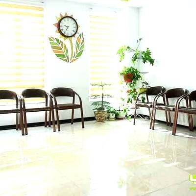 gallery-item