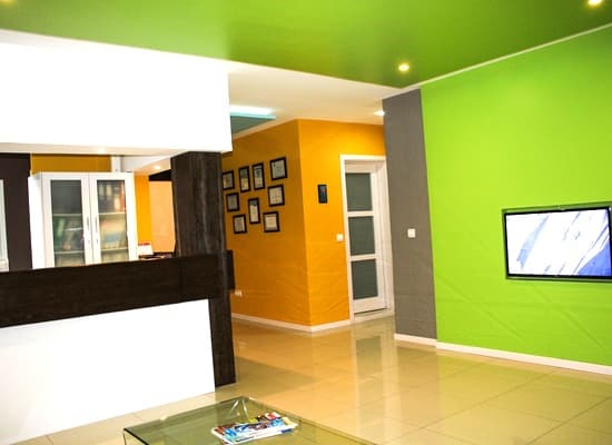 gallery-item