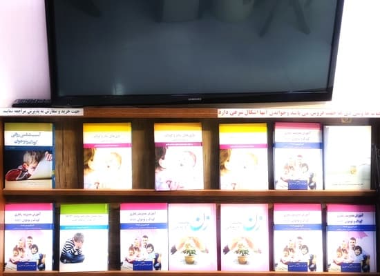gallery-item