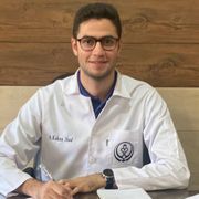 دکتر آریان کهن شاد شیرازی