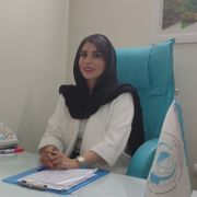 مینا صمدی