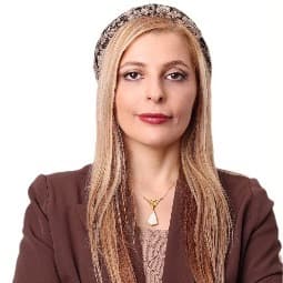 دکتر مینا ربیعی زکی, متخصص پوست، مو و زیبایی