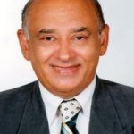 دکتر منوچهر احمدی