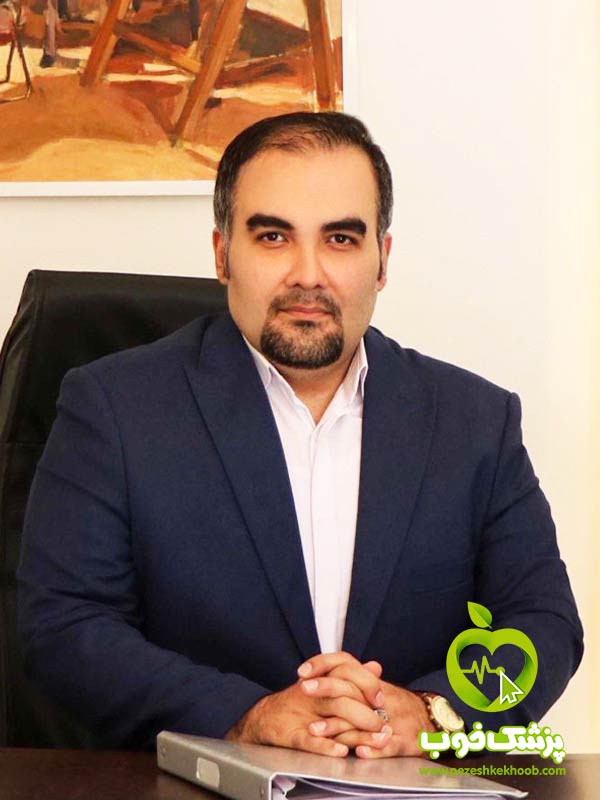 دکتر رضا شریف زاده کرمانی