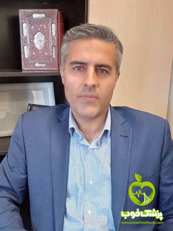دکتر محمد قمری