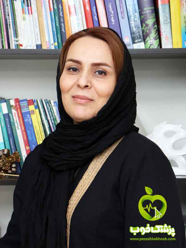 زهرا محمدی