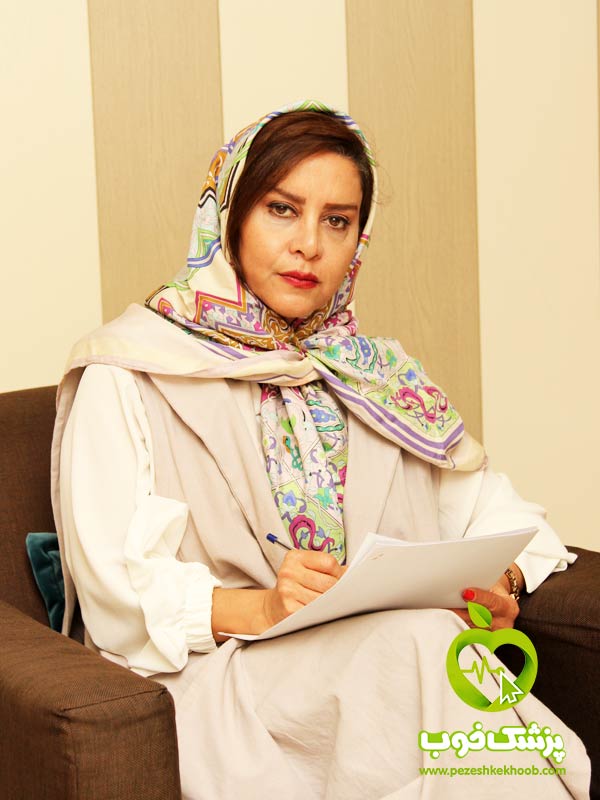دکتر مینو گزرسه