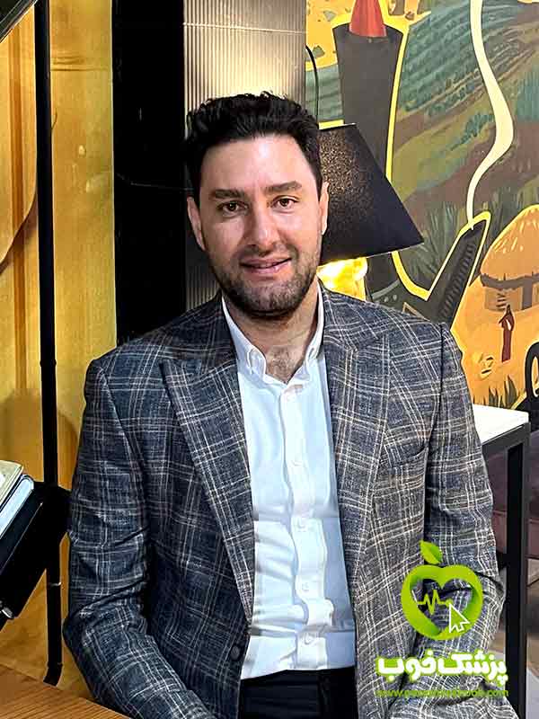 دکتر احسان فکور