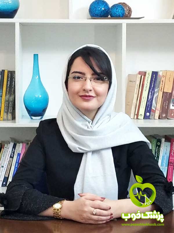 دکتر آرزو حسینی