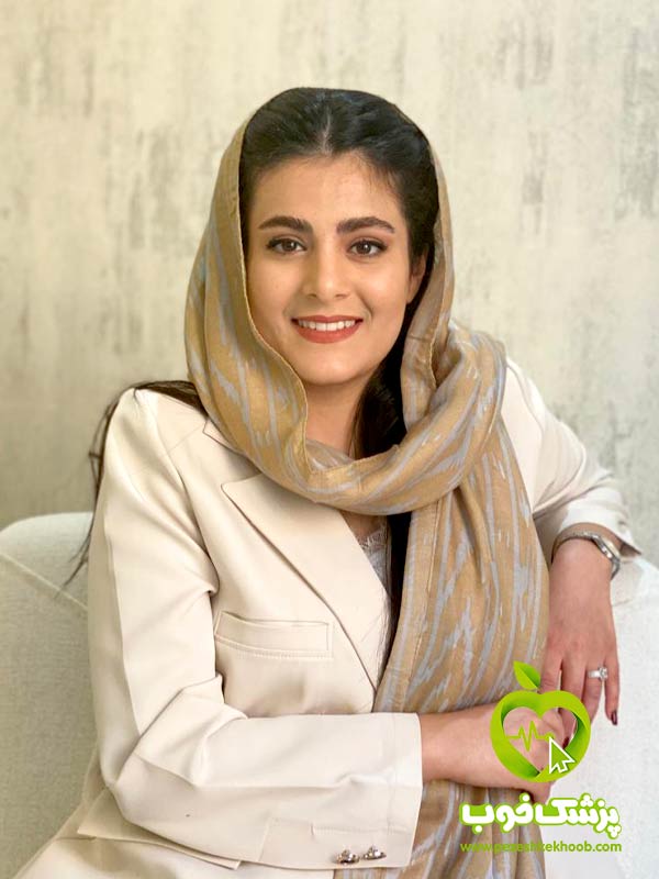 دکتر آذرنوش زاهدی