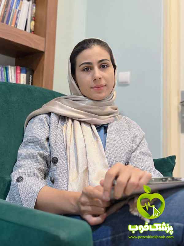 دکتر مبینا پناه زاده