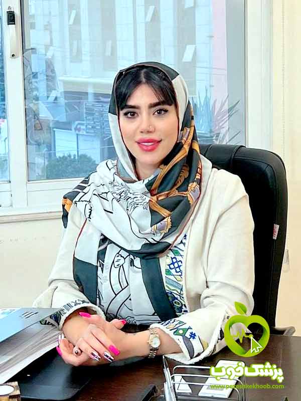 دکتر مونا رمضانپور