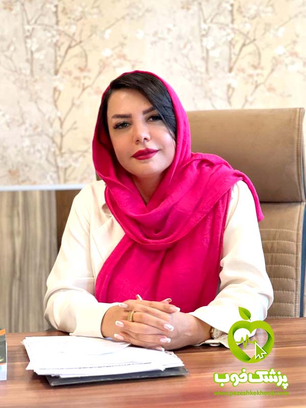 دکتر ماریا دلفونی