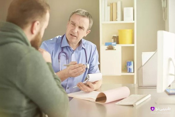 فرد مبتلا به اختلال شخصیت مرزی، همراه با نوسانات شدید احساسی و ترس از طرد شدن