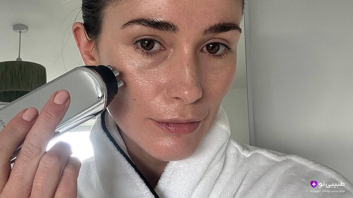 استفاده از دستگاه آر اف برای لیفت و جوانسازی پوست صورت به عنوان مراقبت خانگی و درمانهای کلینیکی تخصصی